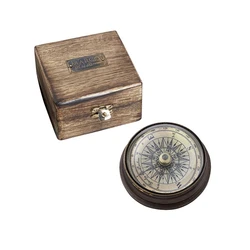 מצפן בועה על בסיס נחושת בקופסת עץ